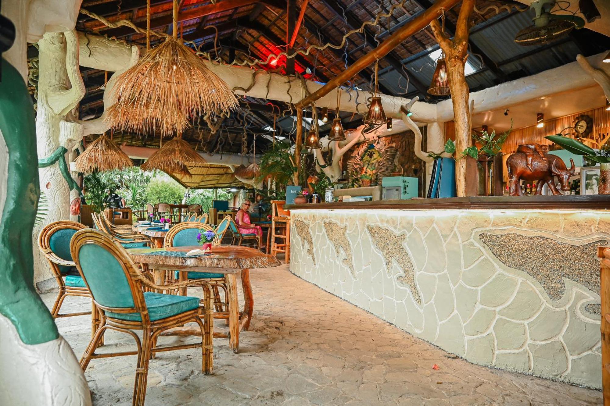 Garden Of Eden Dive Resort プエルト・ガレラ エクステリア 写真